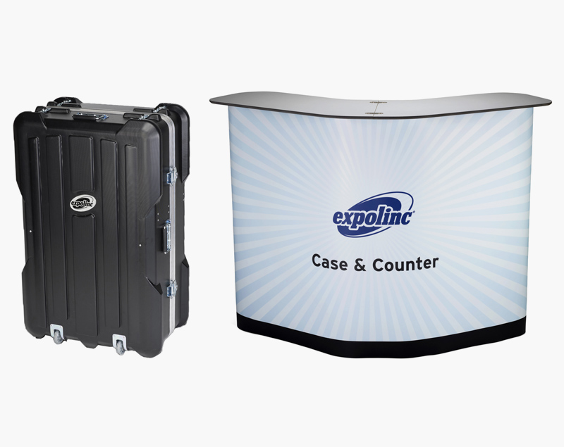 Case & Counter is een ruime transportkoffer die in een minuut omgebouwd kan worden tot een stabiele balie met interne schappen.